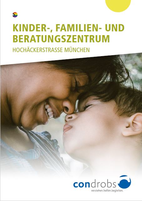 FamzeHochäcker Condrobs-Flyer Fördermitgliedschaft. Eine Person auf einer Brücke und oben rechts eine Regenbogenfahne. Titel: Brücken ins Leben. Mit Ihrer Hilfe