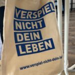 Infostand der Fachstelle Glücksspielsucht in den Pasing Arcaden