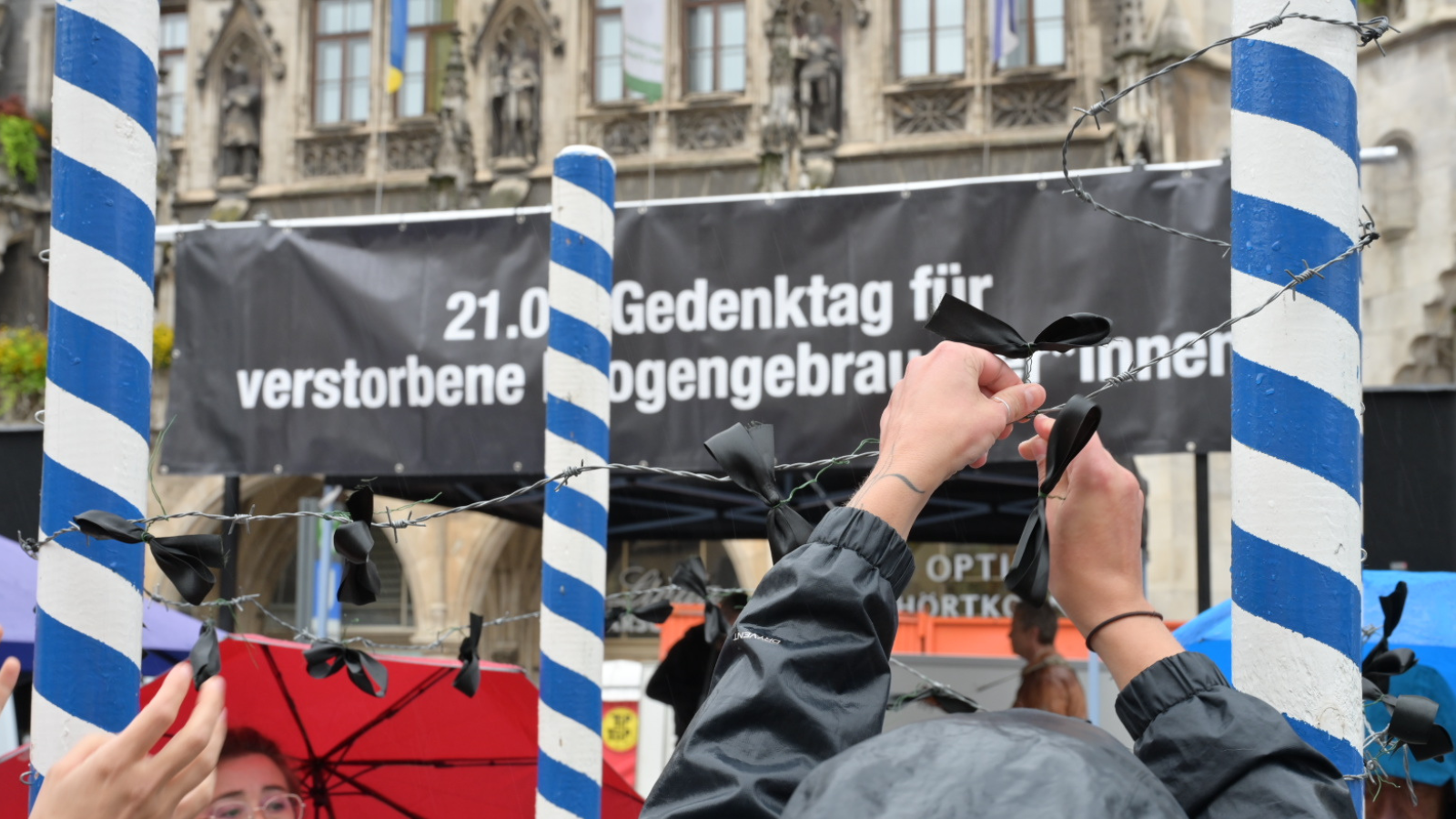 DTGT Titelbild Internationaler Gedenktag für verstorbene drogengebrauchende Menschen am 21. Juli 2025